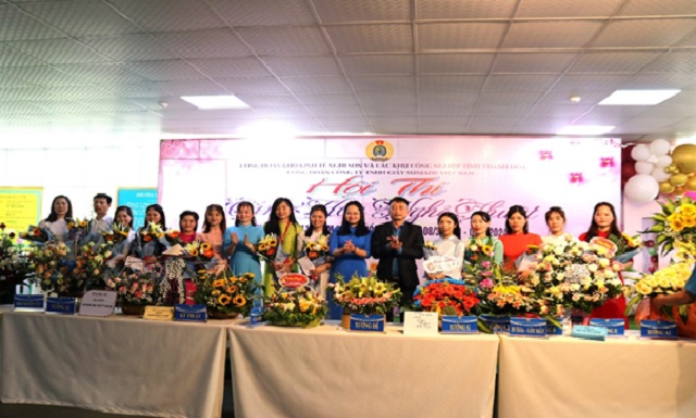 Công đoàn Công ty TNHH Giầy Sunjade Việt Nam tổ chức Hội thi cắm hoa nghệ thuật