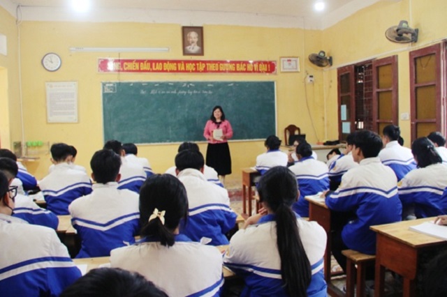 Công đoàn Trường THPT Đông Sơn 1 học tập và làm theo tư tưởng, đạo đức, phong cách Hồ Chí Minh