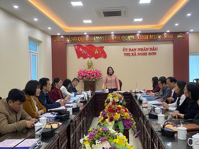 Công đoàn thị xã Nghi Sơn tham gia xây dựng cơ quan, đơn vị đạt chuẩn văn hóa