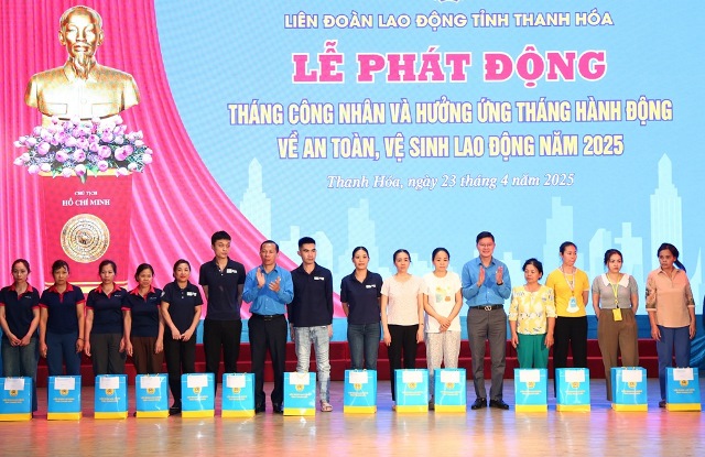  Công nhân Thanh Hoá tiên phong bước vào kỷ nguyên mới