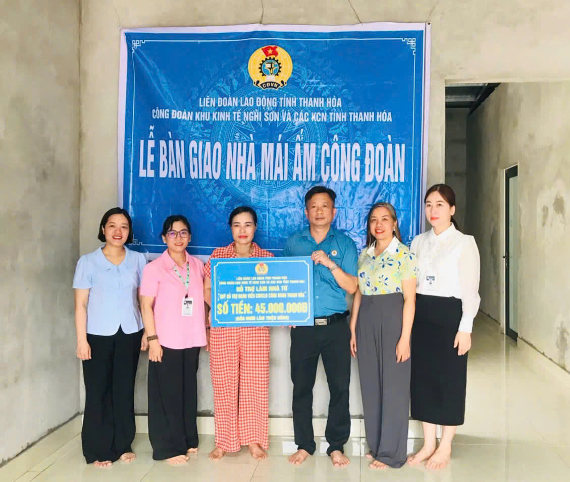 Lễ khánh thành, bàn giao nhà “Mái ấm Công đoàn”